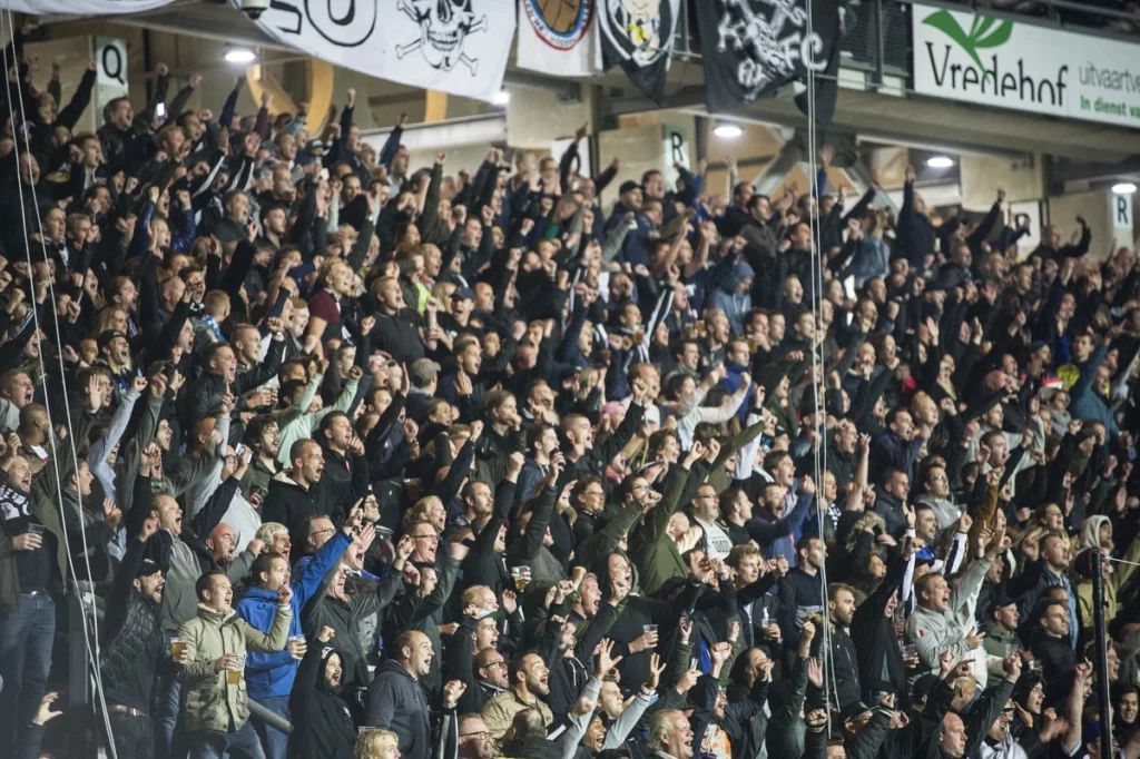 Heracles juichend publiek