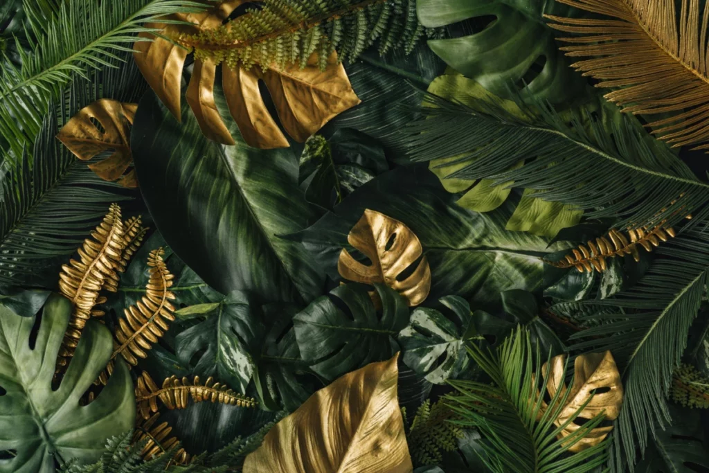 ToF Fotobehang jungle gouden en groene palmbladeren